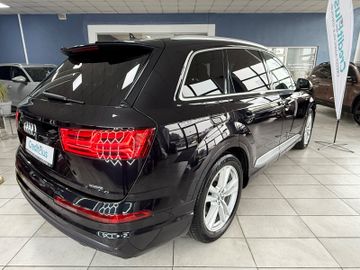 Audi Q7 - 5