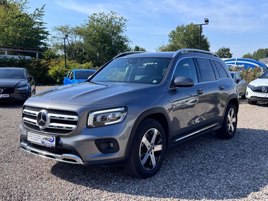 Image of Mercedes-Benz GLB 200