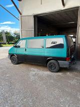 Volkswagen Vw T4 Caravelle 9 sitzer 2.5 Tdi - Volkswagen T4 Caravelle aus 2001