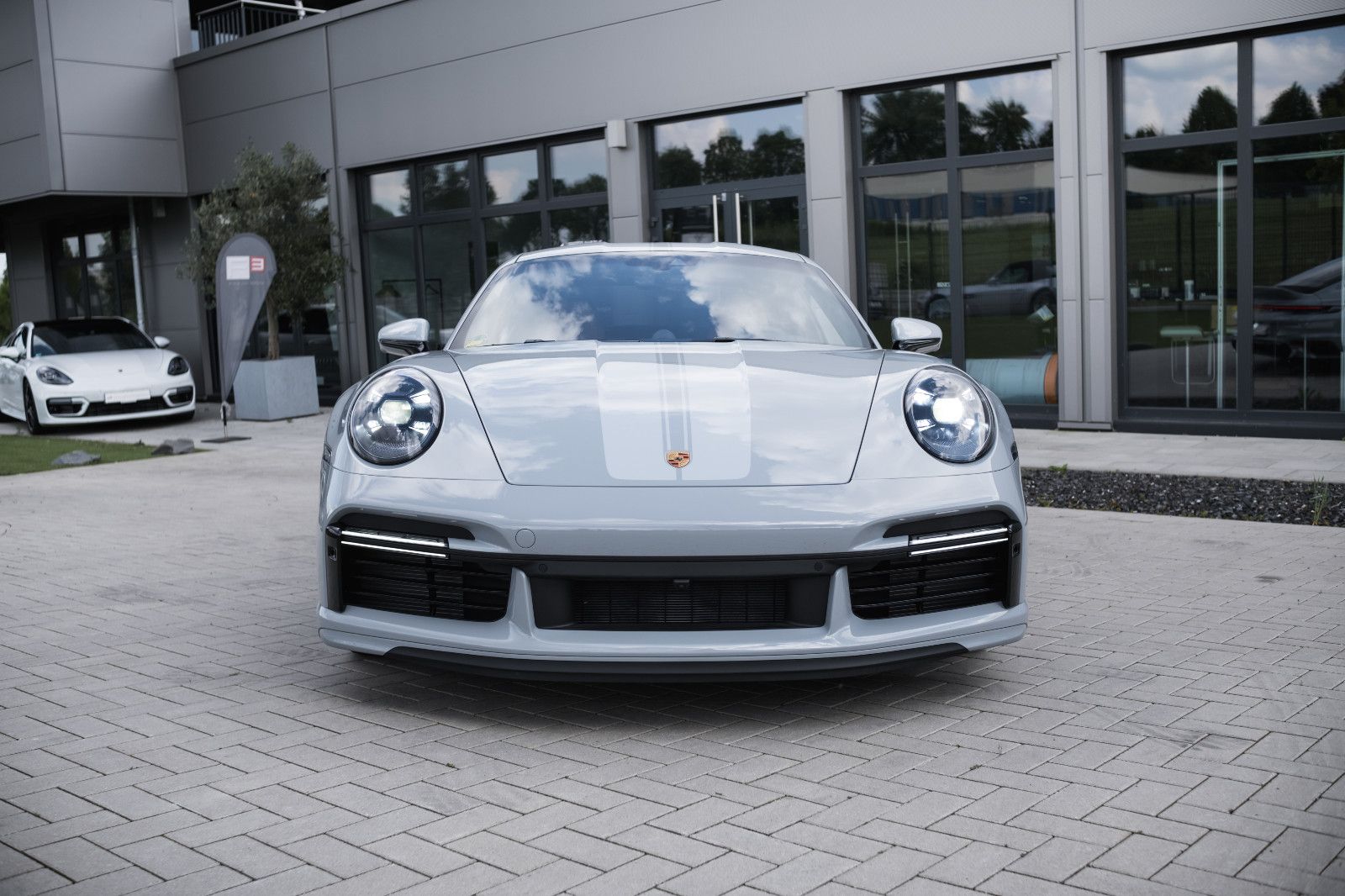 Fahrzeugabbildung Porsche 992/911 Sport Classic-Lift-Burm.-360*Kam-LED