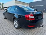 Skoda Octavia Lim. Elegance 1.8 180PS NR 67426 - Skoda Octavia mit Benzin-Antrieb: Limousine, 1.6