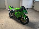 Kawasaki ZX10-R - KAWASAKI 2005 ZX10R