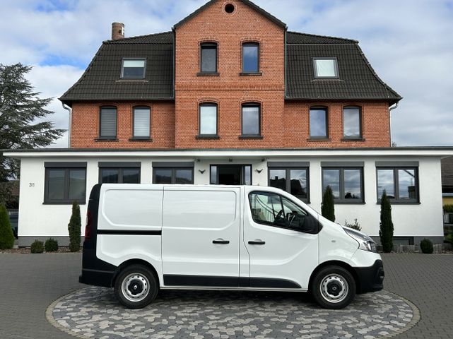 Renault Trafic NAVI Temp SHZ CAM PDC Standhzg Schwingsit