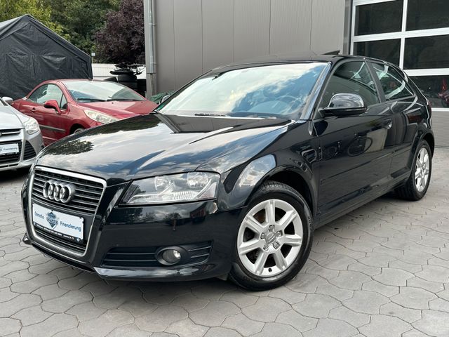 Audi A3 2.0 TDI Ambiente/Leder/Schiebedach/S-Heft