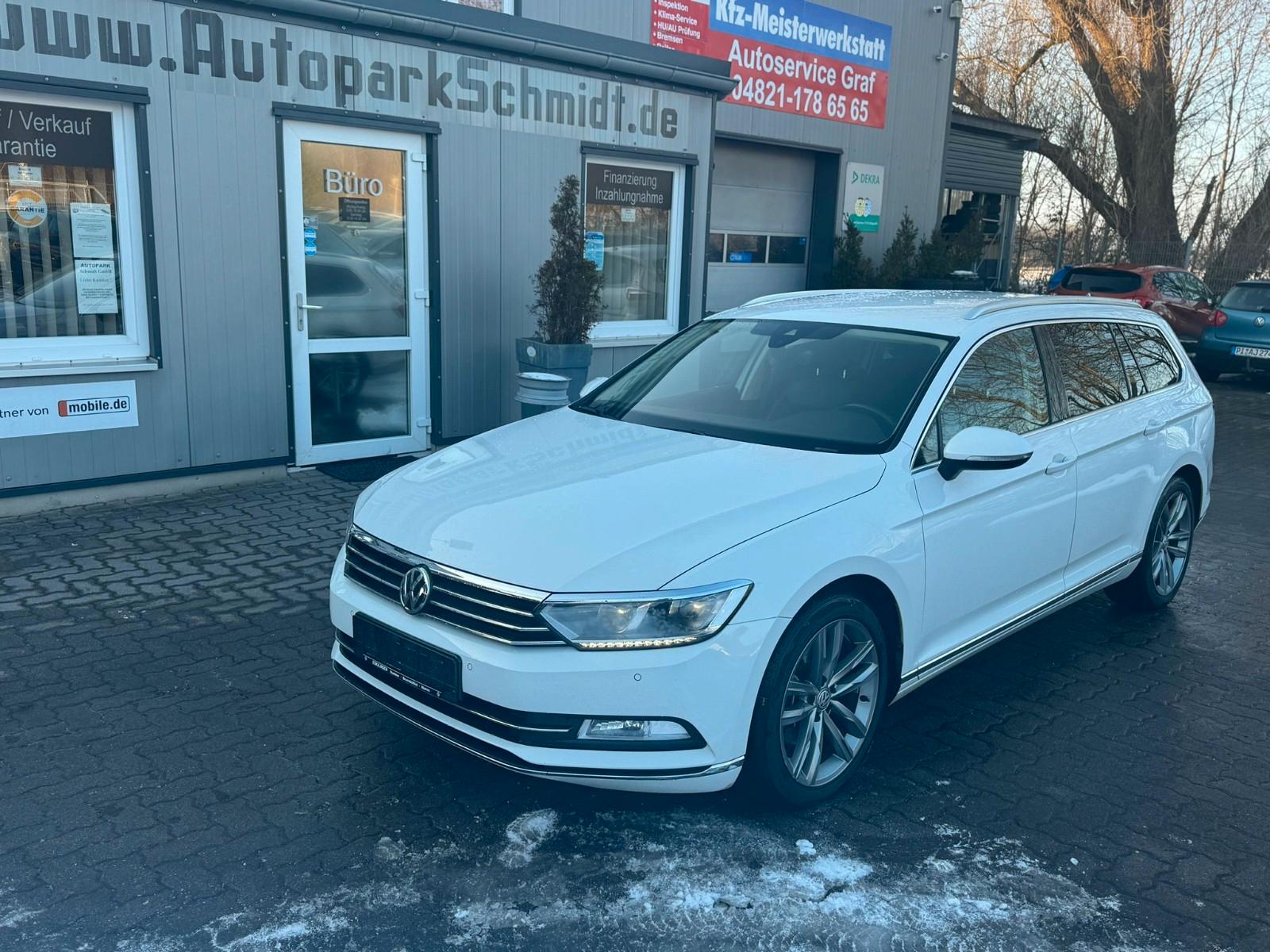 Volkswagen Passat Variant Highline DSG°ACC°KEYLESS°LED°AHK