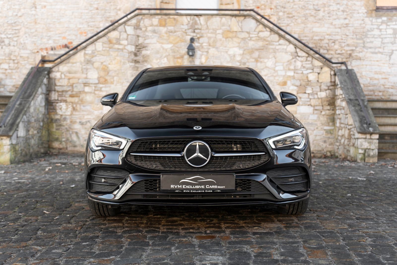 Fahrzeugabbildung Mercedes-Benz CLA 250e Shooting Brake AMG-LINE LED KAM 8FACH