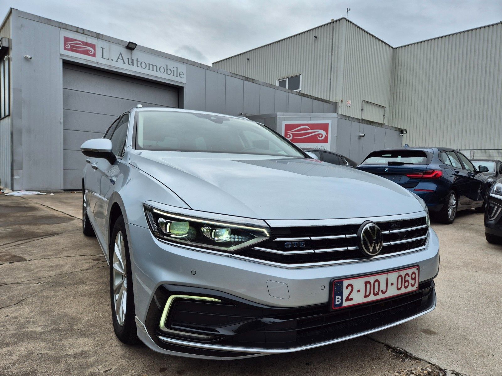 Volkswagen Passat GTE 1.4 TSI / PHEV HYBRID / DSG / 2023 !! imagem 3