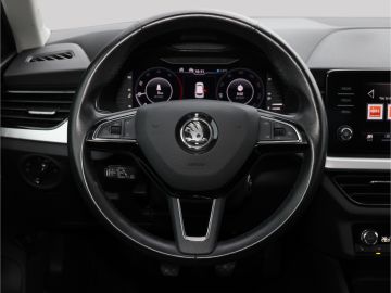 Skoda Kamiq Style  1.6 TDI 6-Gang AHK Kamera LED