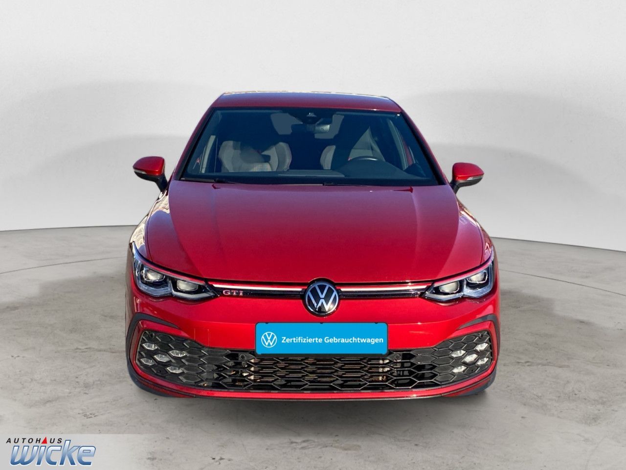 Volkswagen Golf 2.0 TSI GTI NAVI KLIMA LED LANE ASSIST foto 3