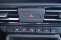 FORD Grand Tourneo Connect Titanium AUT-7SITZER-PANO-