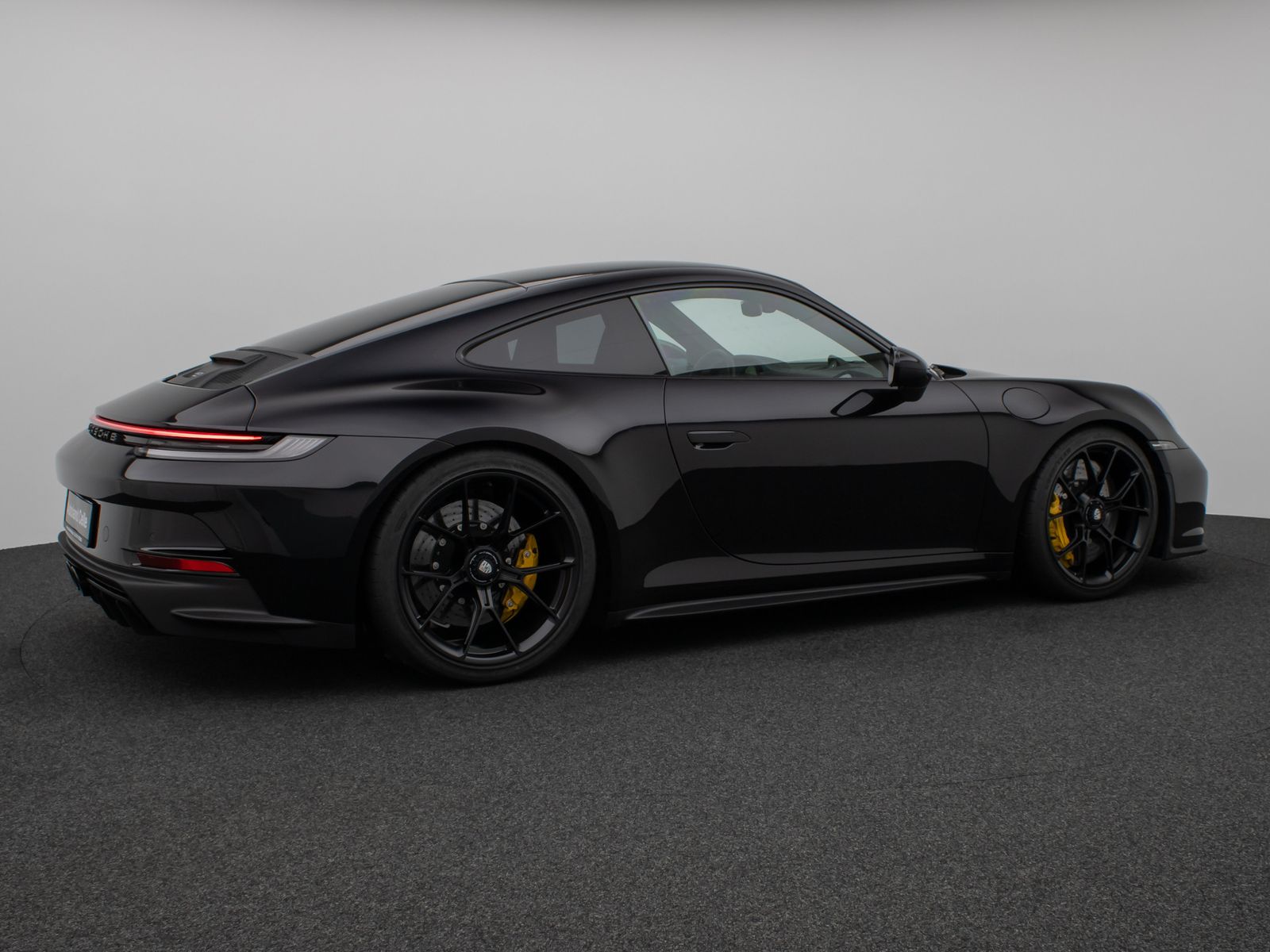 Fahrzeugabbildung Porsche 992 GT3 Touring Sport Chrono Keramik Lift PASM
