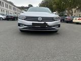 Volkswagen VW Passat 10/2019 - Volkswagen Passat: 20v