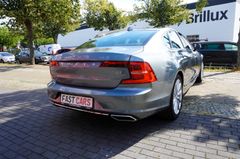 Fahrzeugabbildung Volvo S90 T8 Inscription Plug-In Hybrid AWD Carplay VC