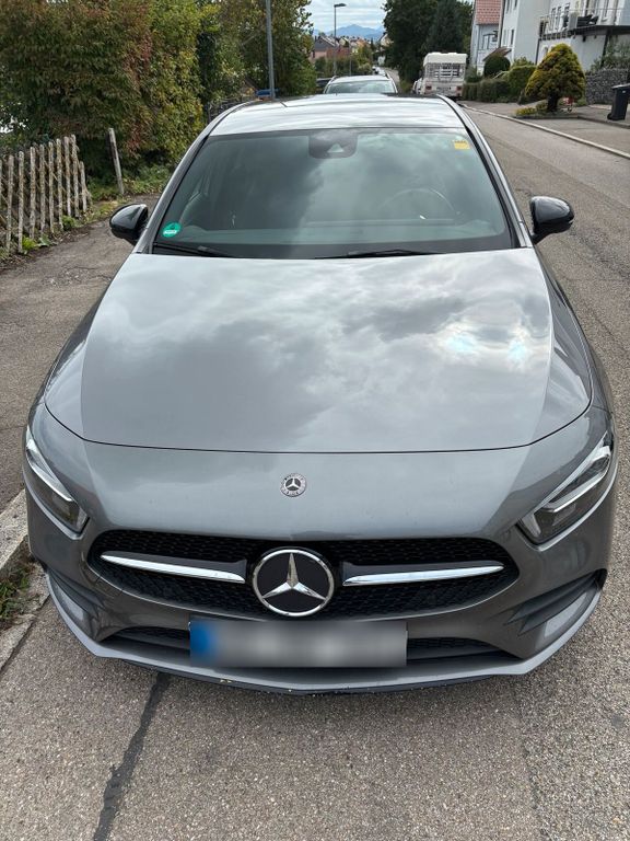 Image of Mercedes-Benz A 220