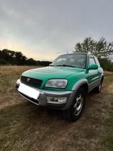 Toyota RAV 4 - gebrauchte Toyota RAV 4 aus dem Jahr 1998