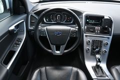 Fahrzeugabbildung Volvo XC60 D4 AWD Autom. Summum*Xenon*STDHZG*AHK