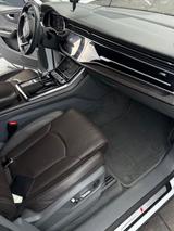 Audi Q8 50 TDI quattro tiptronic - Vollausstatung 