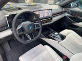 BMW 550e xDrive M Sport Pro || AHK ACC Pano Sitzbelü - BMW 550 Jahreswagen