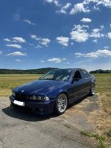 BMW 528i E39 Montrealblau - BMW 528 aus 1997: 528i