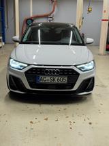 Audi A1 35 TFSI S tronic S line Sportback S line - Audi A1 in Aachen