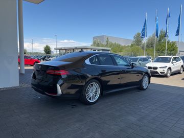 BMW 520 - 6
