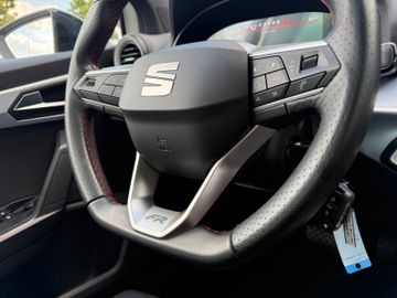 Seat Arona FR-Line DSG|LED|Kamera|DAB|Navi|FullLink