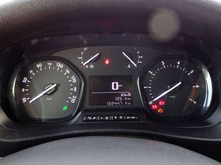 Fahrzeugabbildung Toyota Proace 2.0  D-4D  Kasten Meister L2 Klima AHK