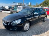 Volvo V60-Summum-Autom-Bi Xenon-Leder-Radar-BLIS - gebrauchte Volvo V60 aus dem Jahr 2010