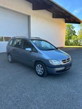 Opel Zafira 1.8 Njoy Njoy - Opel Zafira: Njoy