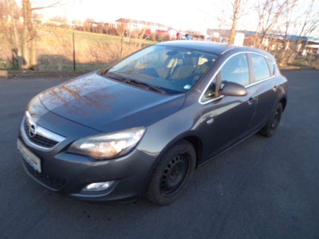 Opel Astra J Lim. 5-trg. Sport 1 ,7 Diesel