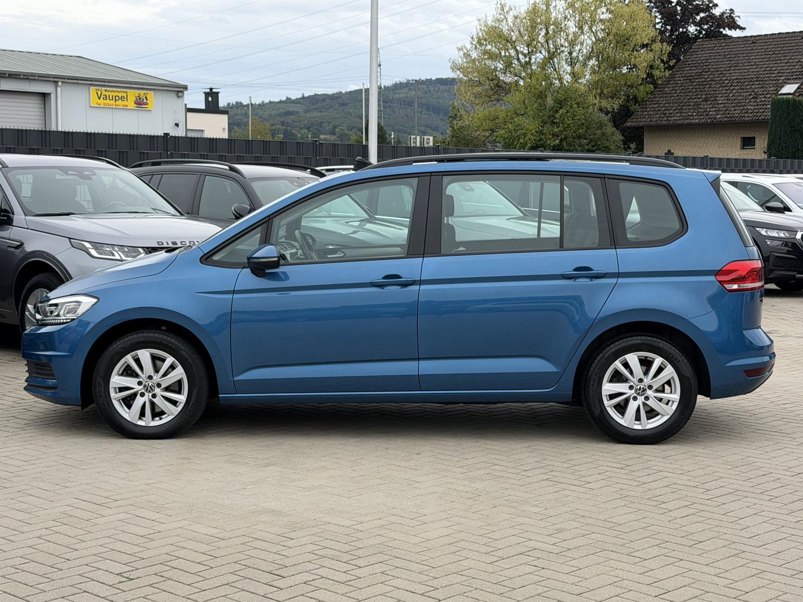 Volkswagen Touran Comfortline Pano ACC Familypaket LED, миниатюра 27