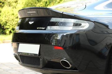 2009 Aston Martin V12 VANTAGE 照片 6