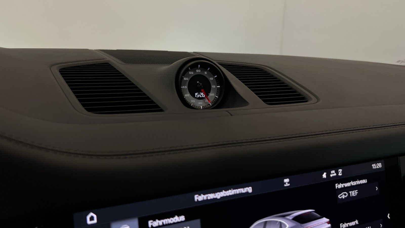 Porsche Cayenne Coupe Standh. AHK Luftf. Matrix 18W. HuD foto 23
