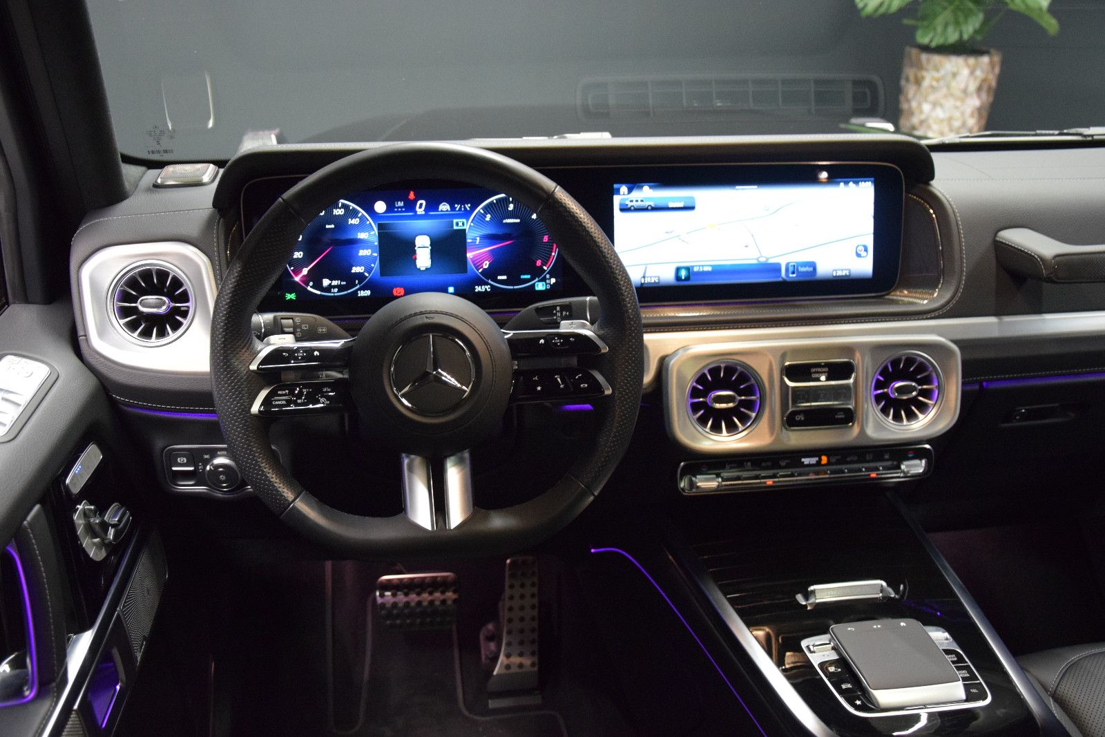 Fahrzeugabbildung Mercedes-Benz G 450 d AMG Line SDach. Burmester ACC 360° AHK