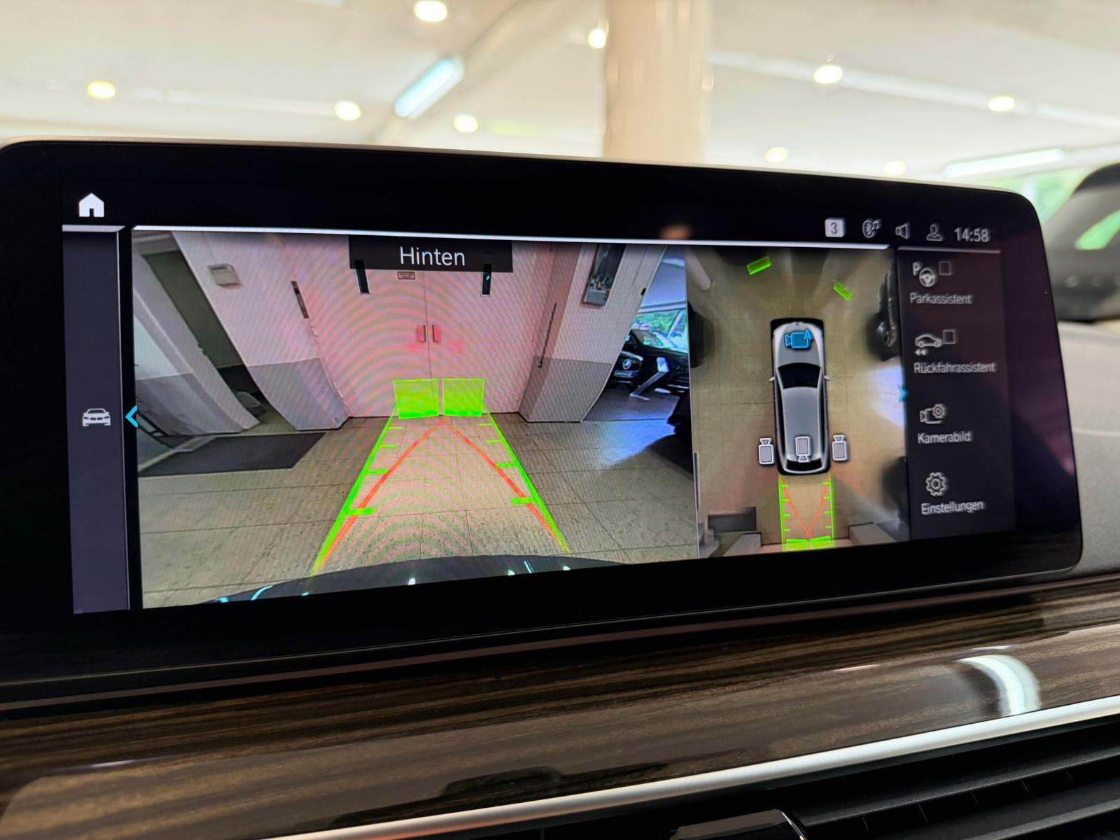 BMW 520 d xDrive Touring Panorama*360°*LED*1H, миниатюра 30