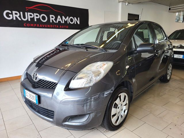 Toyota Yaris 1.0 5 porte Now