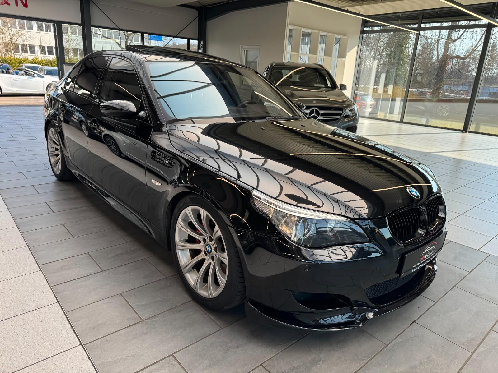 BMW M5 Limousine Basis