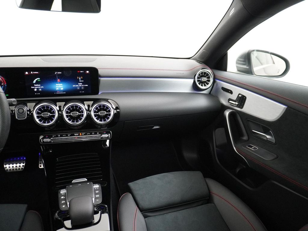 Mercedes-Benz CLA 250 e AMG Premium Plus | Panorama - Schiebed