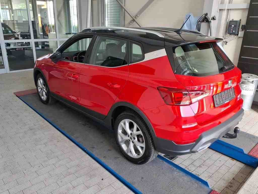 SEAT Arona FR-Line 1.0 TSI AHK*RFK*PDC*NAV*Klima