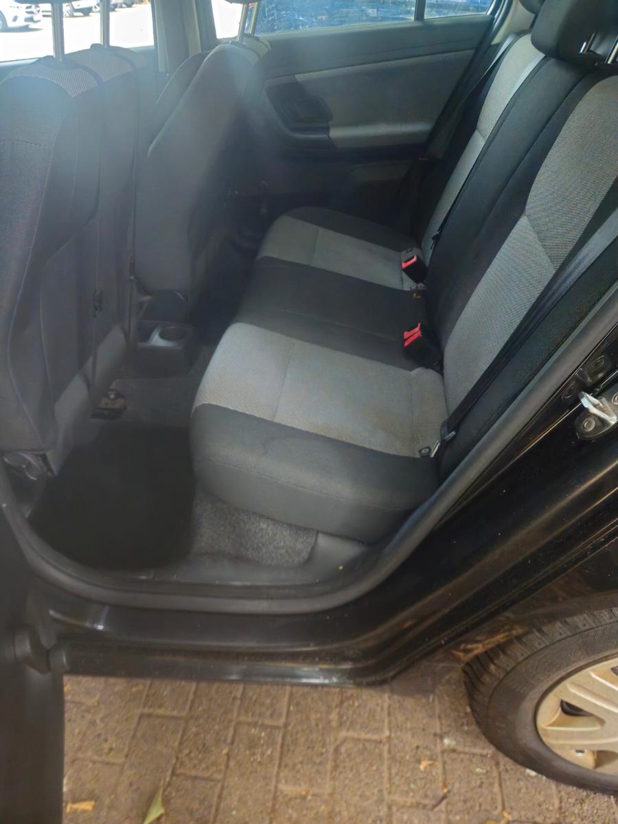 Skoda Fabia 2009 — photo 13