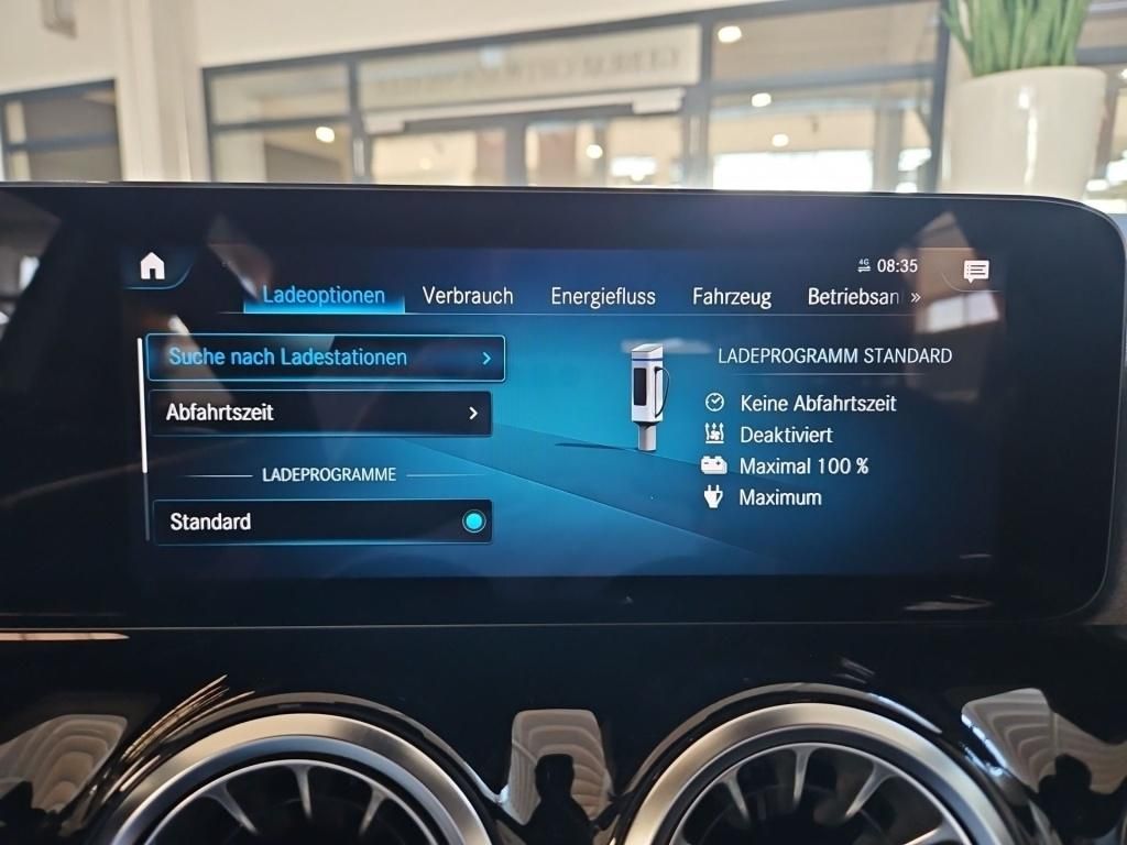 Fahrzeugabbildung Mercedes-Benz EQA 250 AMG DAB Totwinkel Spur LED Kamera