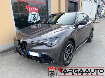 Alfa-Romeo Stelvio - 1