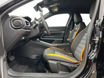 Jeep AVENGER MY25 THE NORTH FACE 4XE Kam.+KeyLess+LED