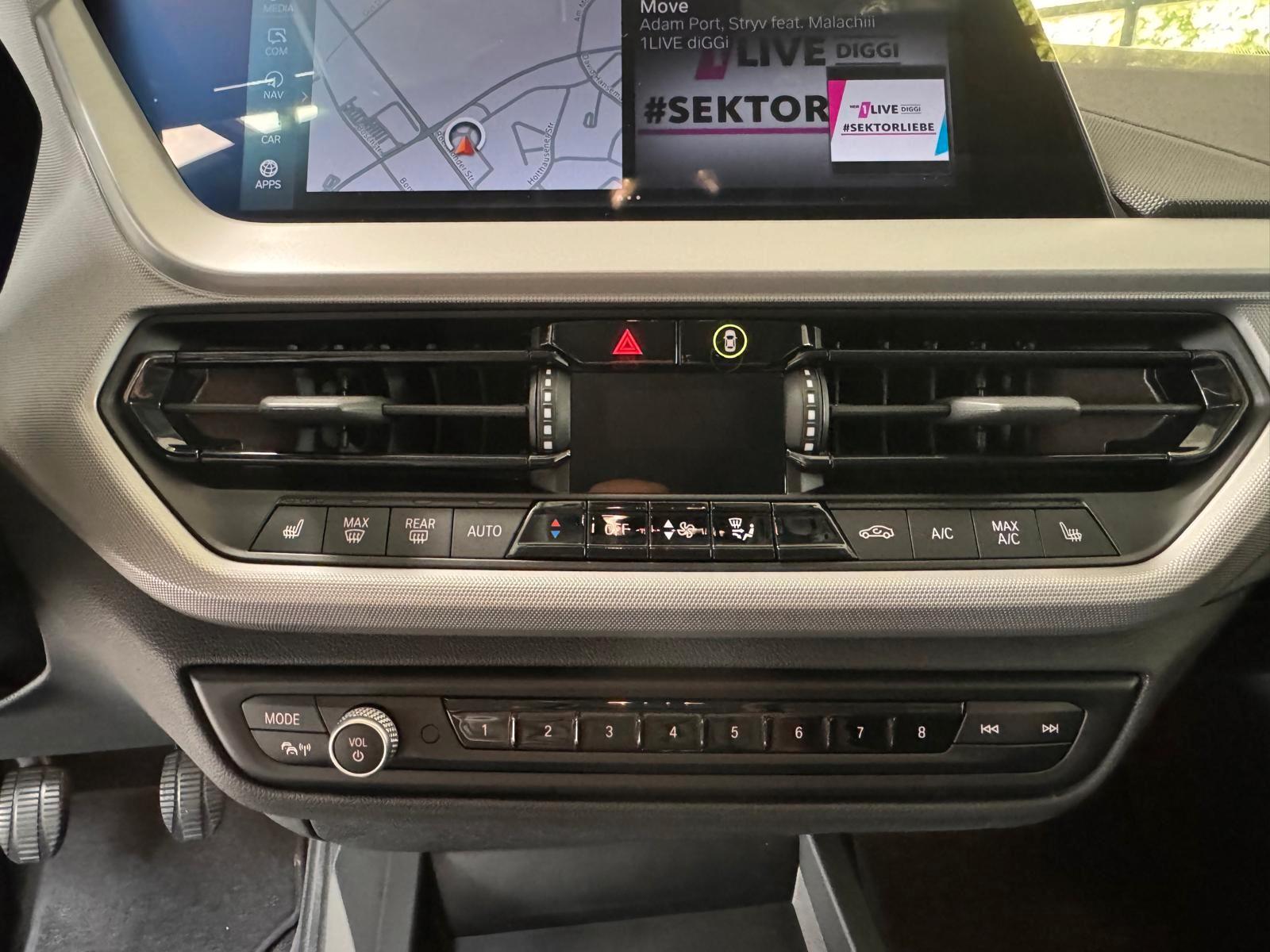 BMW 116 i Limousine Advantage/SHZ/LED/TÜV neu, миниатюра 24