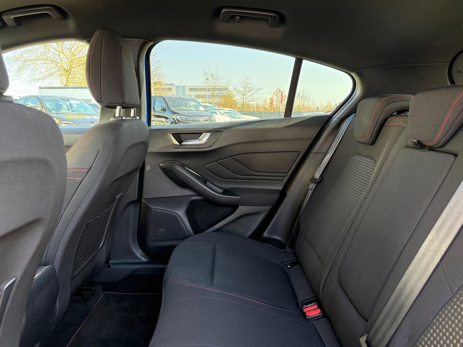 Ford Focus 1.0 Hybrid ST-Line X *LED, Kamera, Navi, миниатюра 9