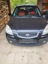 Kia Auto KIA RIO - gebrauchte Kia Rio aus dem Jahr 2005