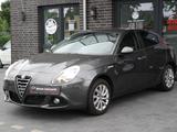 Alfa Romeo Giulietta Turismo*Automatik*Klima*SHZ*PDC*Xenon* - Alfa Romeo Gebrauchtwagen in Bremen