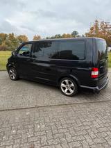 Volkswagen VW T5 Schwarz Multivan - Volkswagen LT aus 2010
