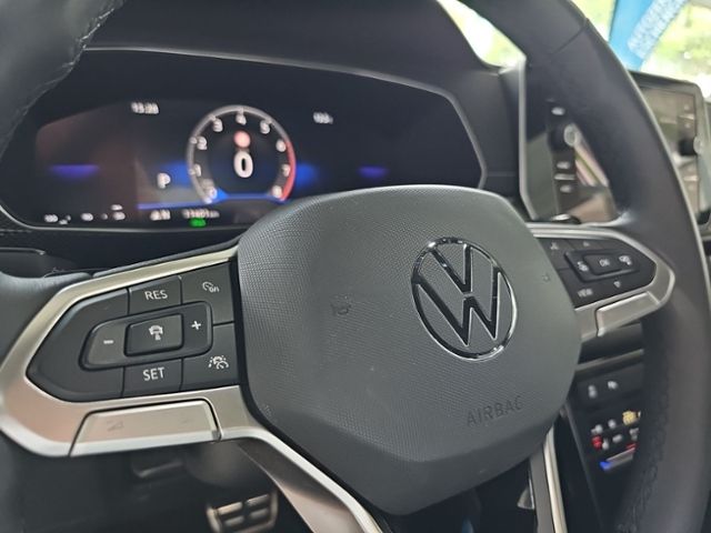 Fahrzeugabbildung Volkswagen T-Cross 1.0 TSI DSG R-Line LED-MATRIX NAVI PDC L