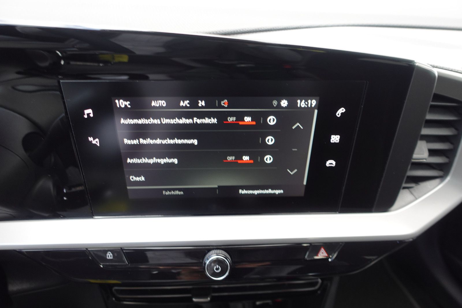 Fahrzeugabbildung Opel Mokka GS 1.2T,Sitzhzg,Kamera,Allwetter,LED,DAB+